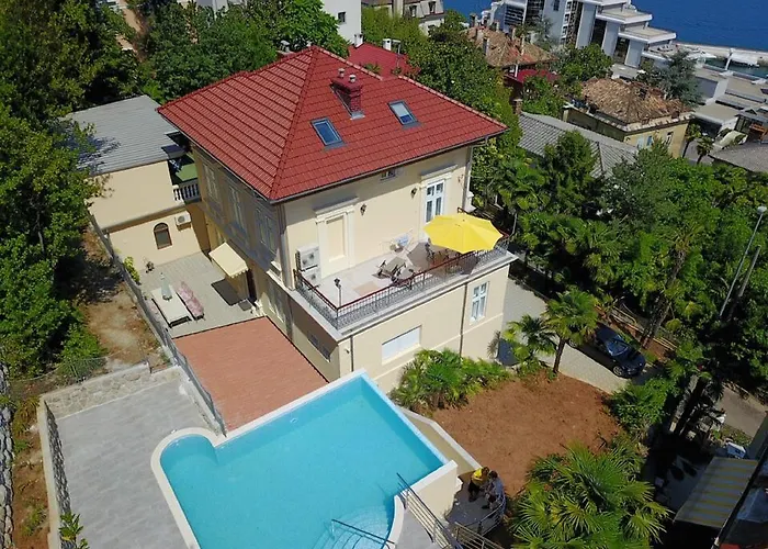Apartments Villa Atta