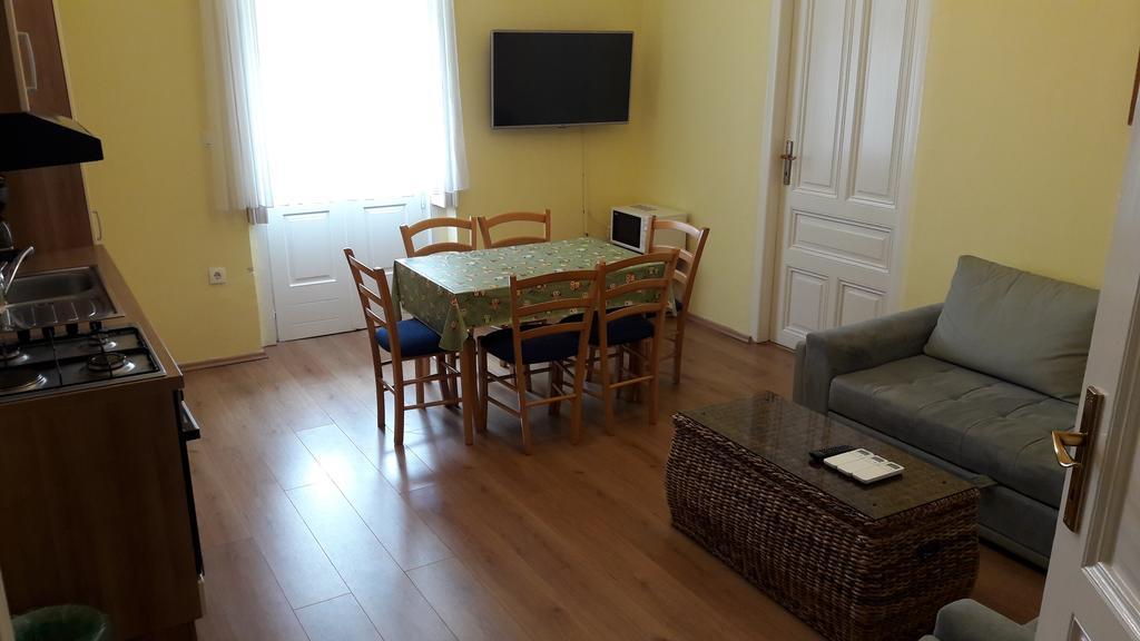 Atta Appartement *