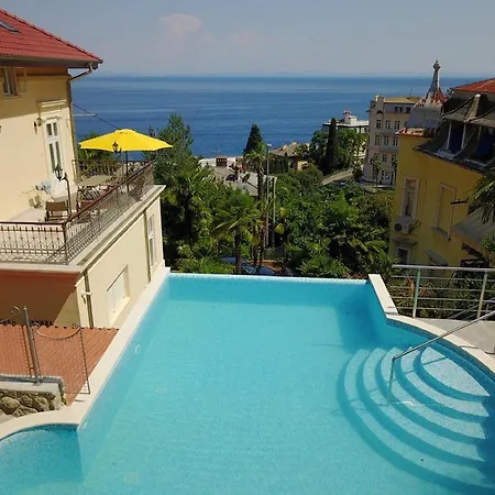 Apartments Villa Atta Opatija Extérieur photo